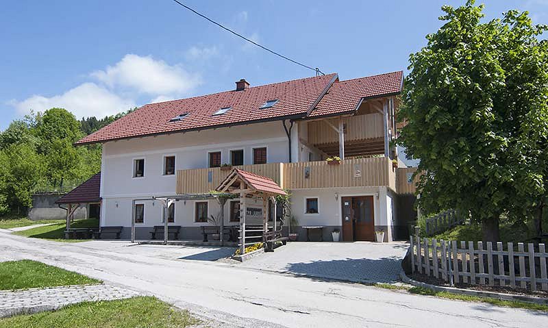 Turistična kmetija Pr Jurec Turisticna-kmetija-Pr-Jurec