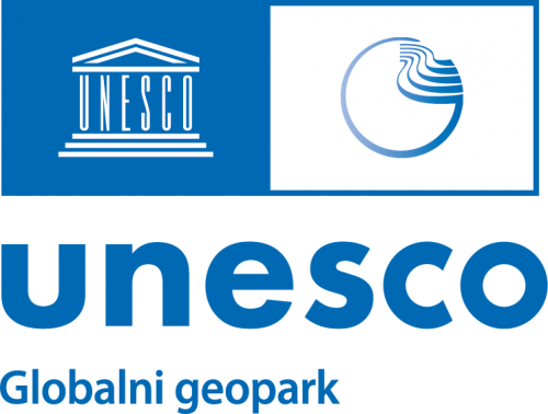Modro-bel logotip UNESCO globalnih geoparkov.